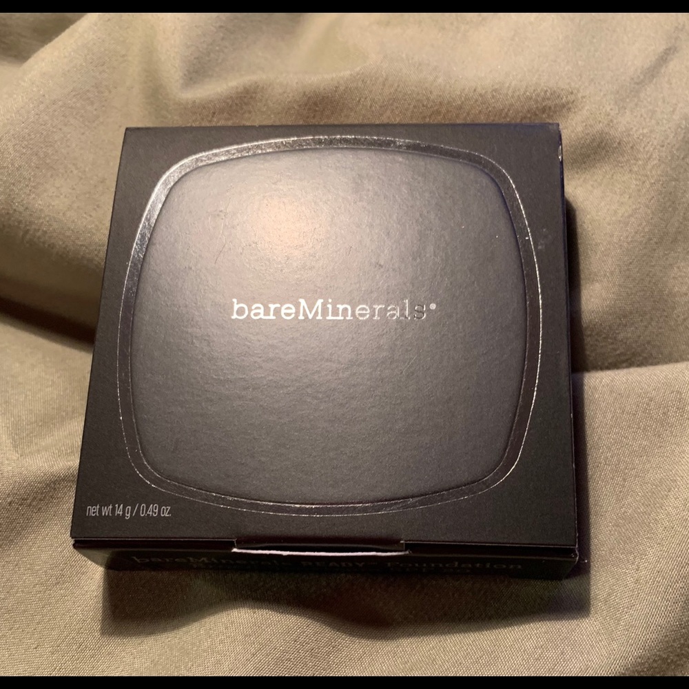 BareMinerals Ready Foundation (R250) - New in Box